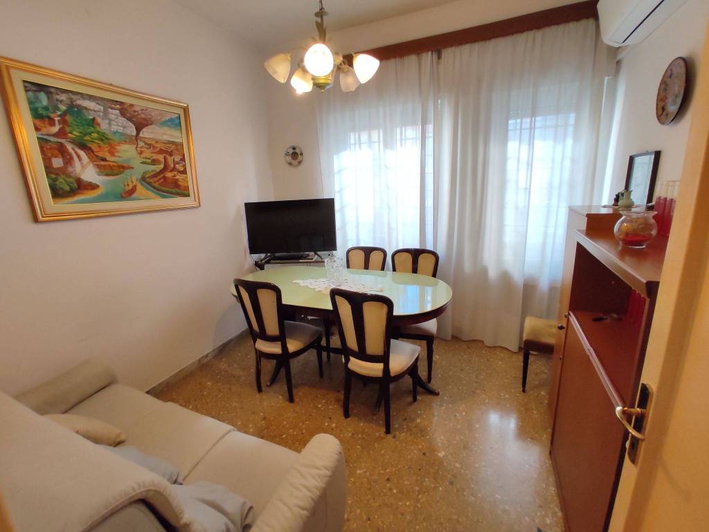 Appartamento in in vendita da privato a Roma via Sisto iv, 145