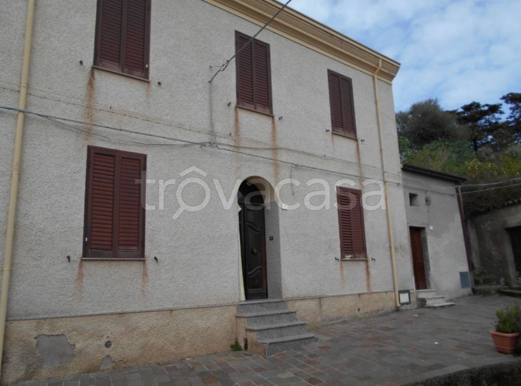 Villa a Schiera in in vendita da privato a Mores via Ozieri, 5