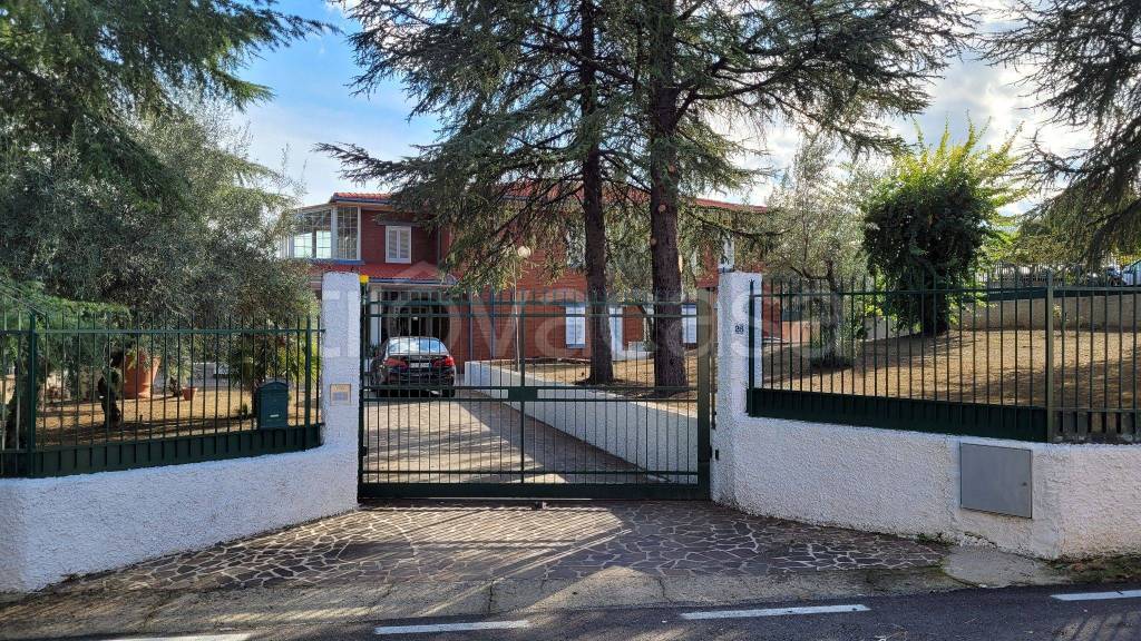 Villa in in vendita da privato a Rende via Lombardia