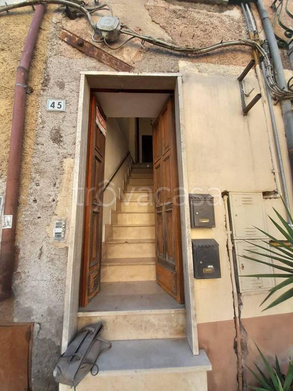 Appartamento in vendita a Montelanico piazza Vittorio Emanuele ii, 45
