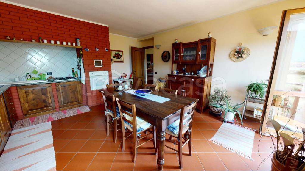 Villa Bifamiliare in vendita a Oleggio via Sant'Eusebio, 12