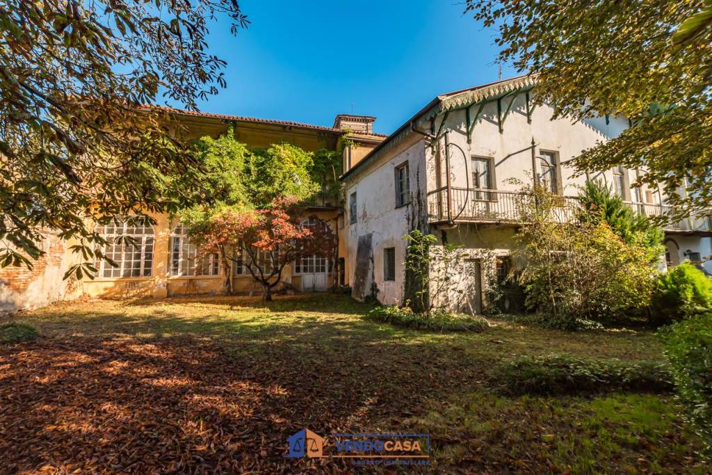 Villa in vendita a Cavallerleone via statuto, 6
