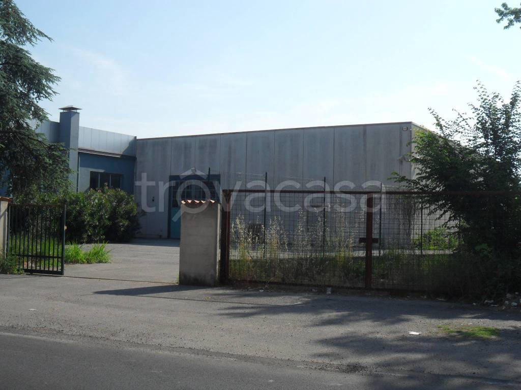 Capannone Industriale in vendita a Soresina via Genala, 33