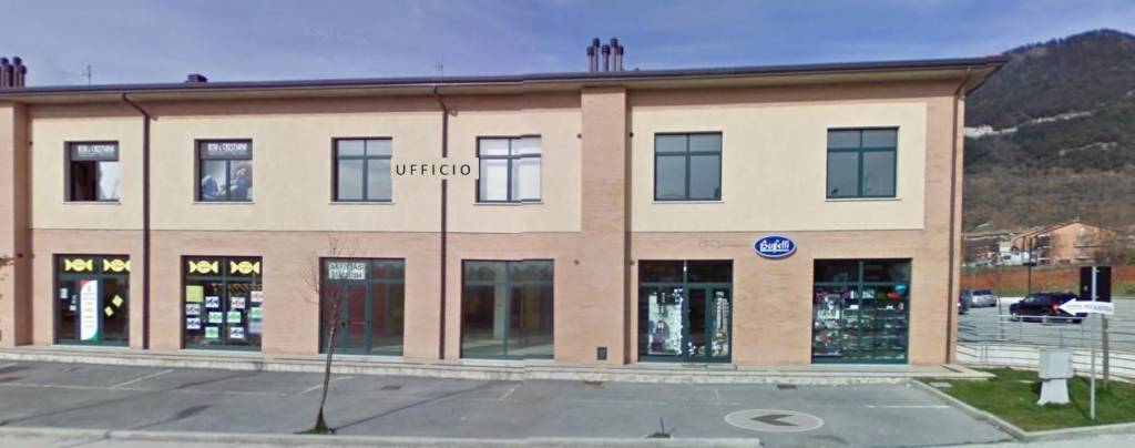 Ufficio in in vendita da privato a Gubbio via Benedetto Croce