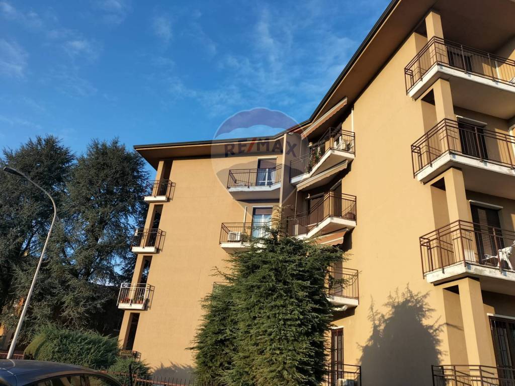 Appartamento in vendita a San Vittore Olona via Manzoni, 53