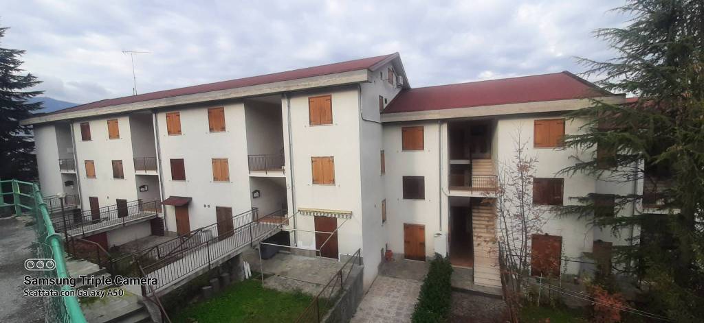 Appartamento in vendita a Roburent via Sant'Anna