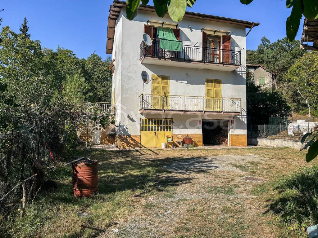 Appartamento in vendita a Giusvalla località Piani