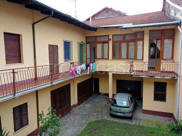 Casa Indipendente in vendita a Carpignano Sesia via Ottaviano Fabrizio Mossotti, 4