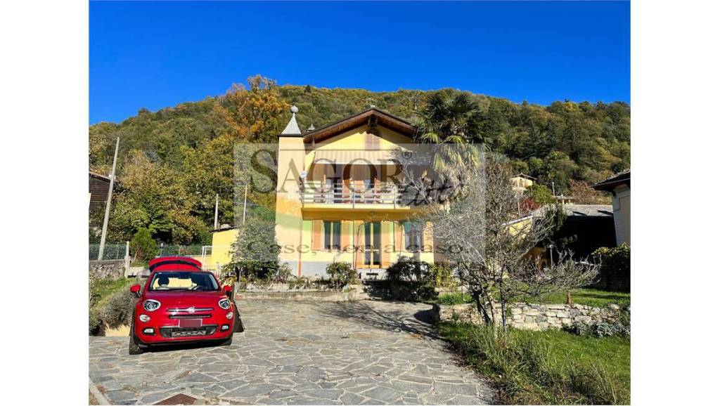 Villa Bifamiliare in vendita a Torre Pellice viale Dante Alighieri