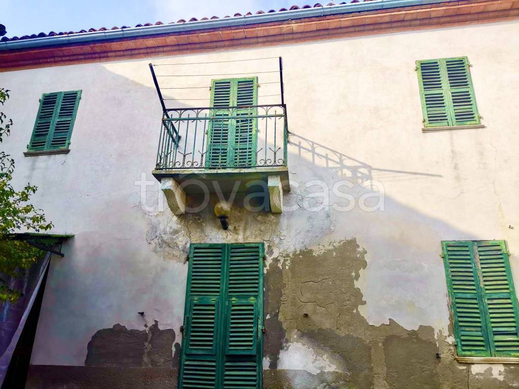 Casale in vendita a Castelletto Monferrato via Guglielmo Marconi, 30