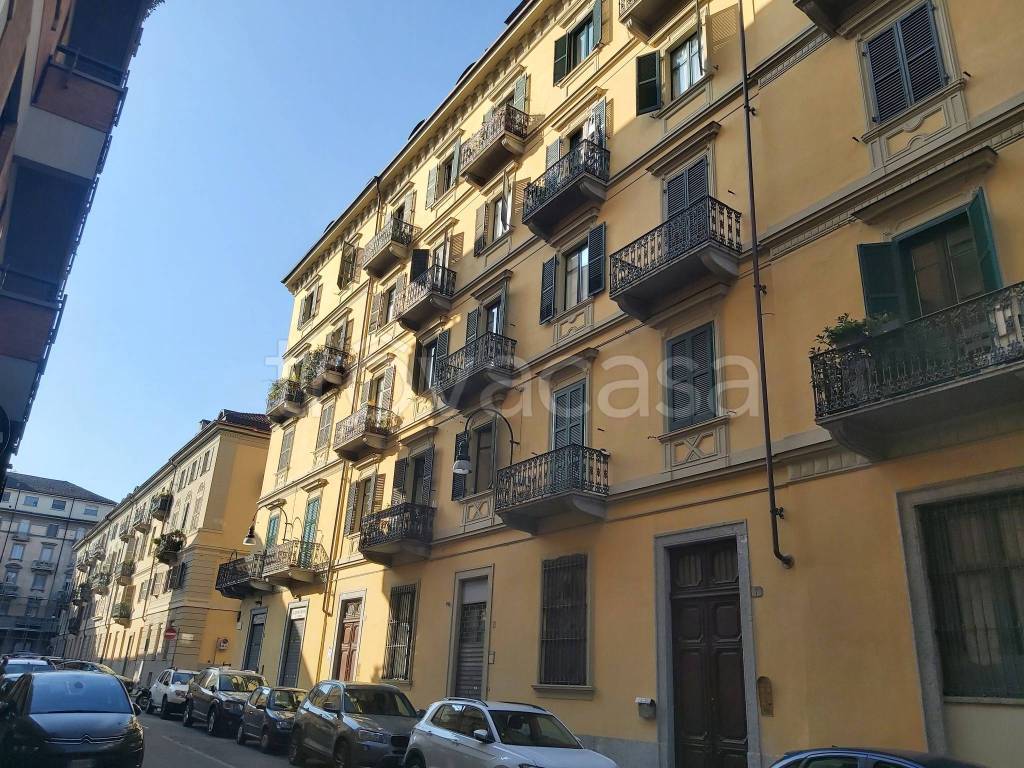 Appartamento in vendita a Torino via Carlo Botta, 5