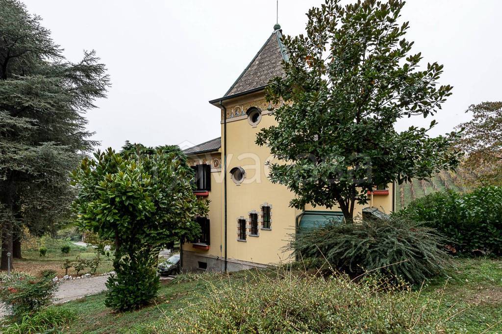 Villa in vendita a San Colombano al Lambro via Collada, 10