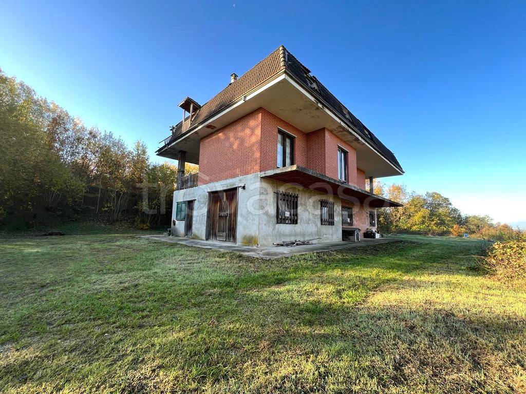 Villa in vendita a Monteu Roero sp29