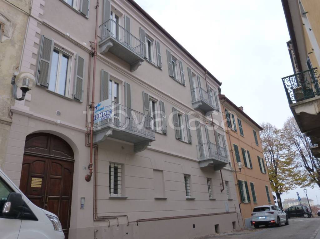 Appartamento in vendita a Fossano via Roma