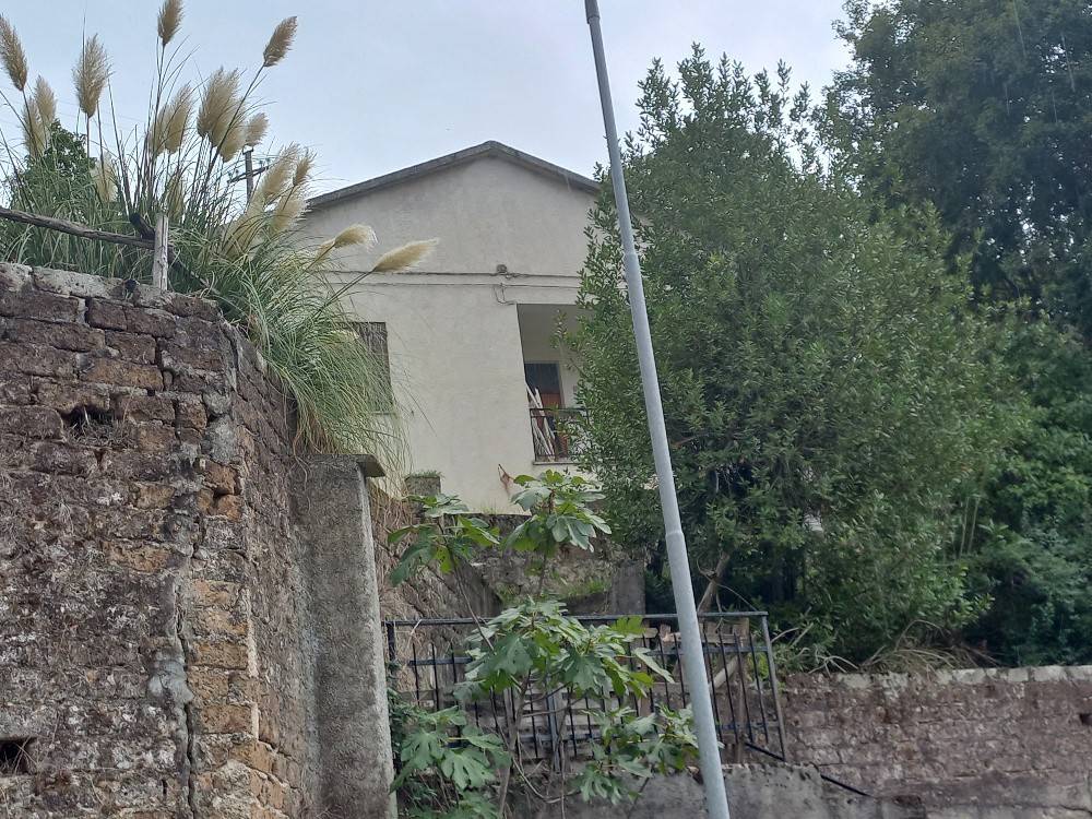 Villa in vendita a Stroncone frazione Finocchieto, 37