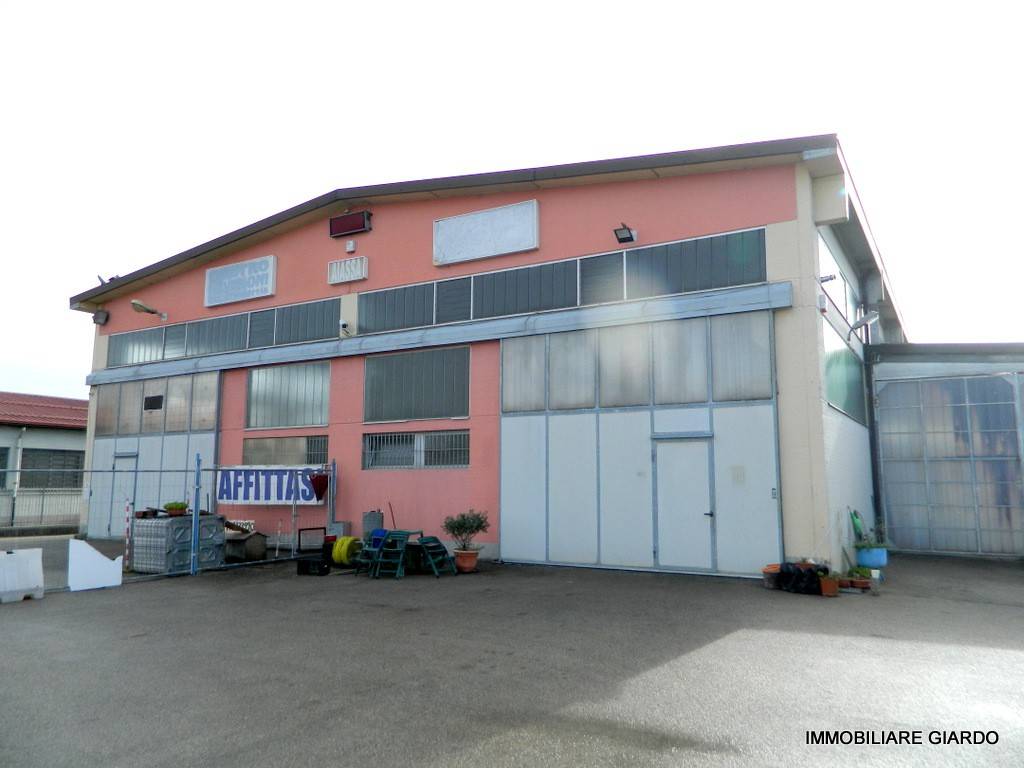 Capannone Industriale in affitto a Buttigliera d'Asti via Riva, 29