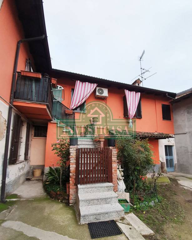 Appartamento in vendita a Linarolo via Felice Cavallotti, 117