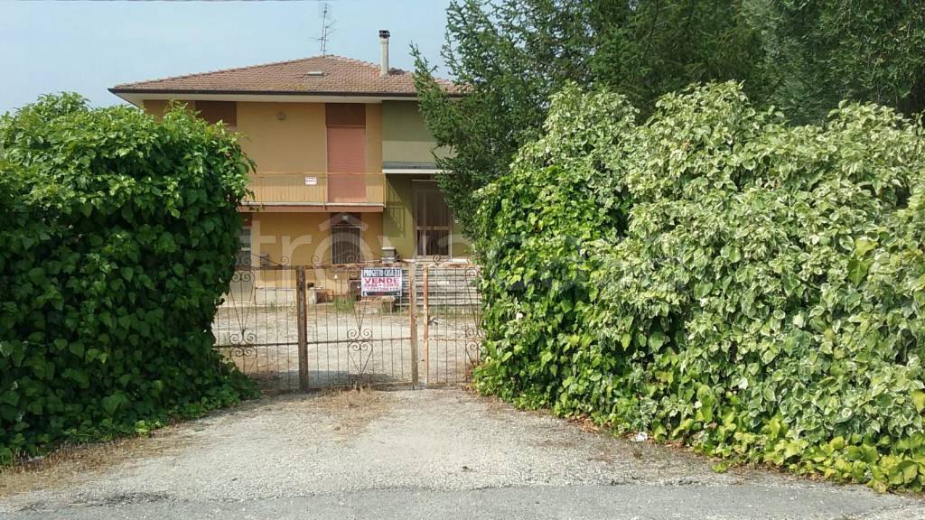 Casale in vendita ad Appignano via Giuseppe Verdi, 59