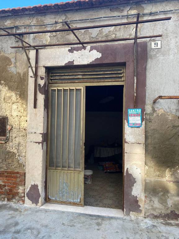 Casa Indipendente in vendita a Foggia via Tiro a Segno