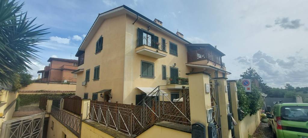 Appartamento in in vendita da privato a Roma via Mezzanino, 10