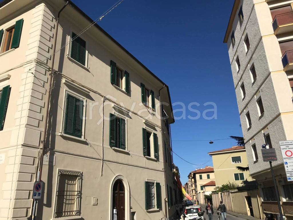Appartamento in vendita a Pisa via Sant'Antonio, 86
