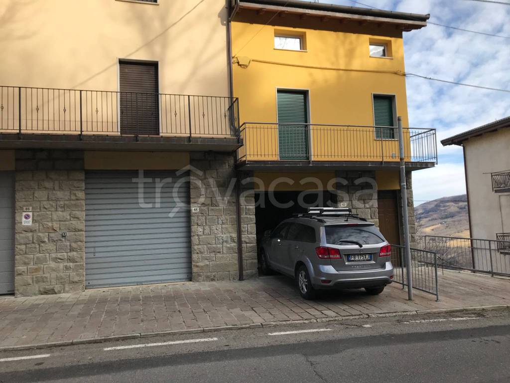 Garage in vendita a Montecreto via Roma, 44