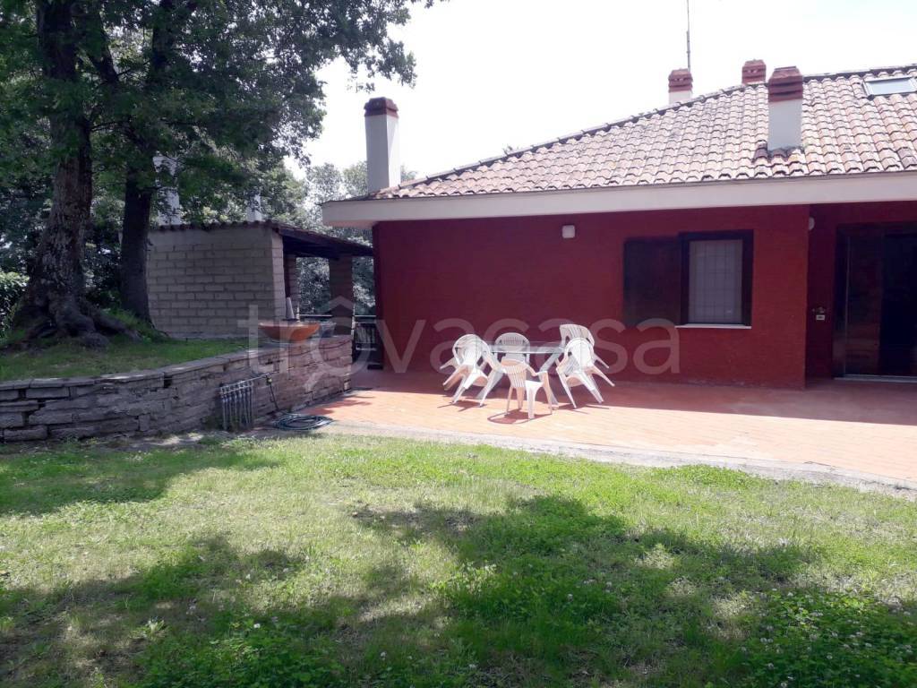 Villa in vendita a Riano località Colle Romano, 2