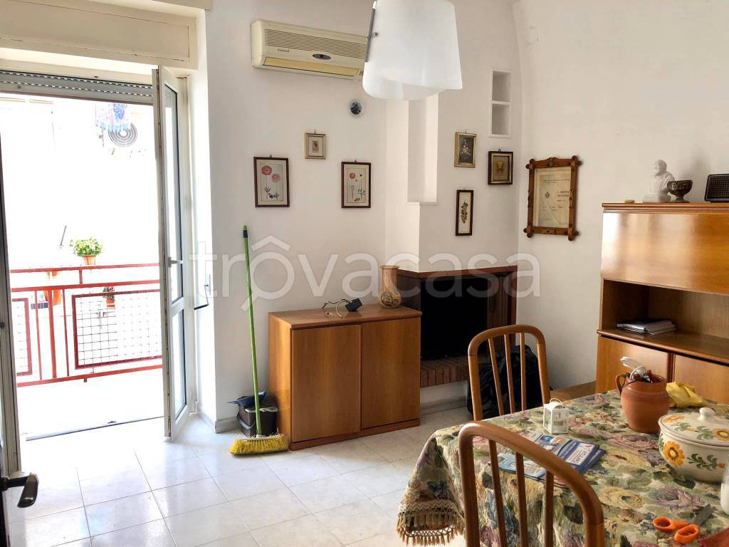 Appartamento in vendita a Ginosa via Mandorli, 1