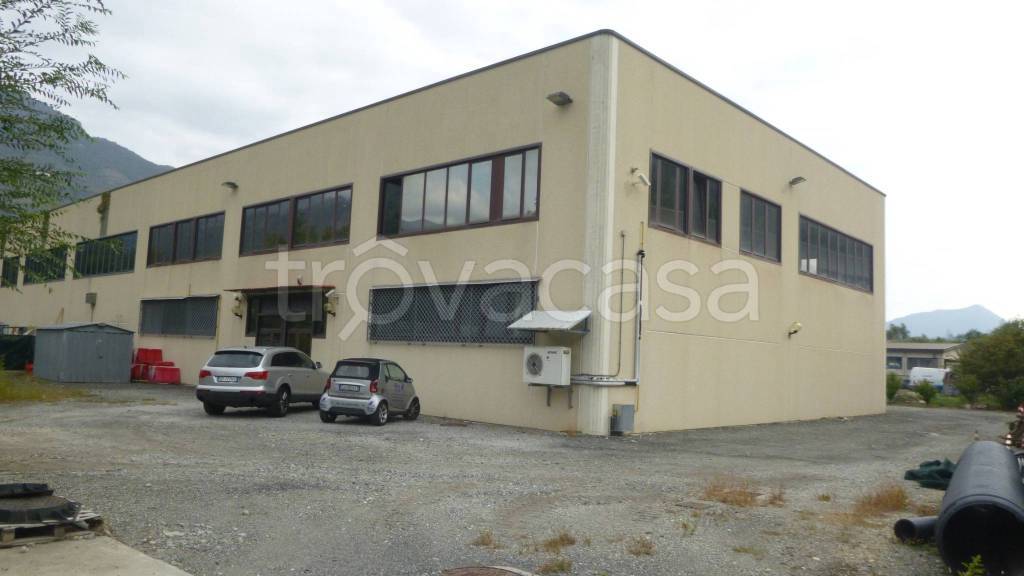 Capannone Industriale in vendita a Chiusa di San Michele via Torino, 69