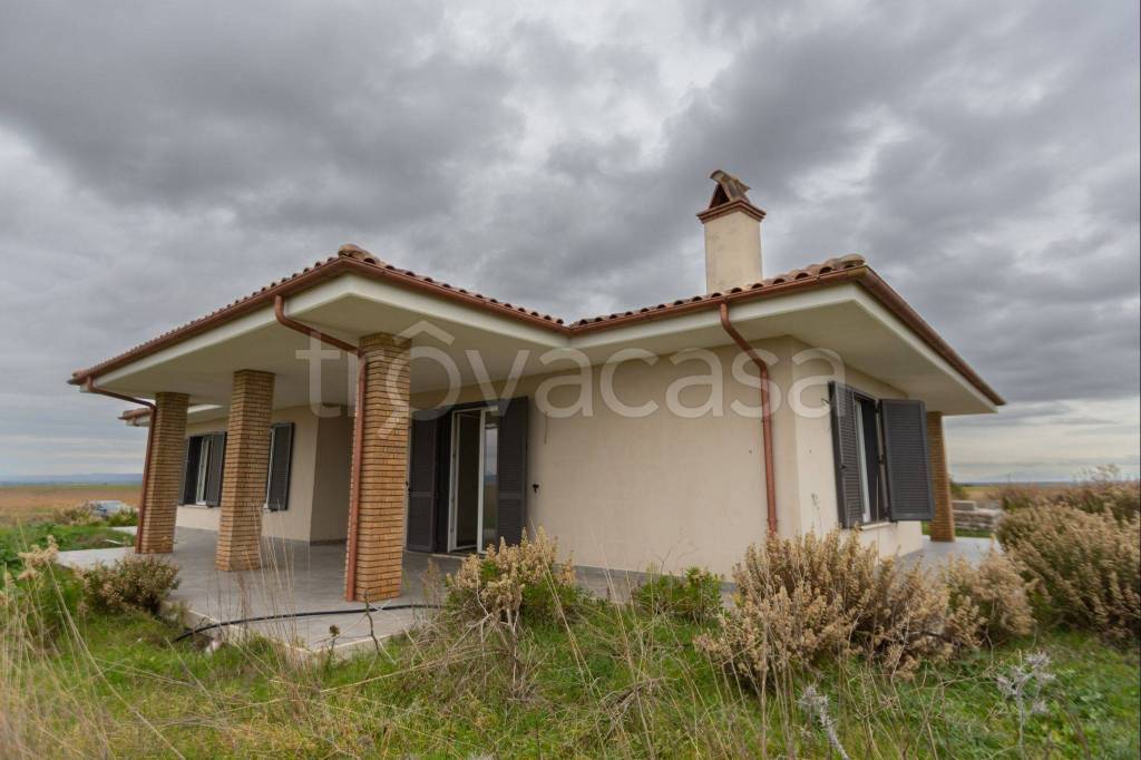Villa in in vendita da privato a Montalto di Castro strada Provinciale del Fiora