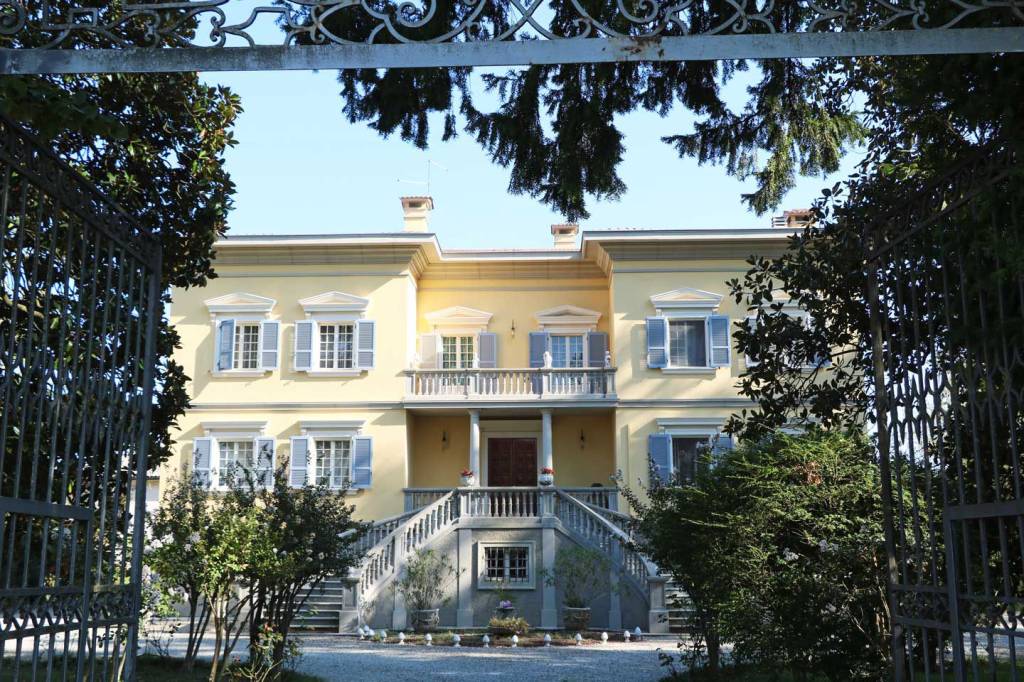Villa Bifamiliare in vendita a Sorbolo Mezzani via Mantova