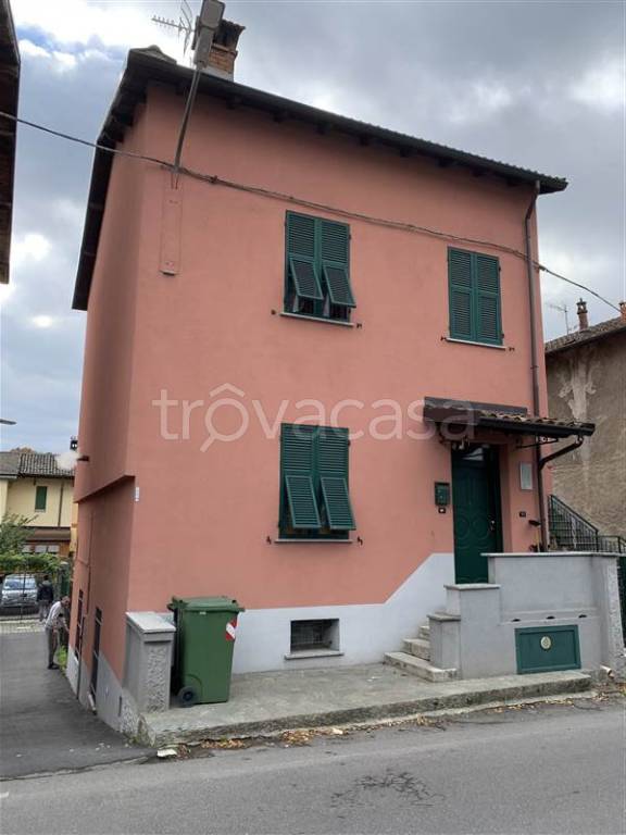 Villa in vendita ad Arquata Scrivia via 25 Aprile, 18