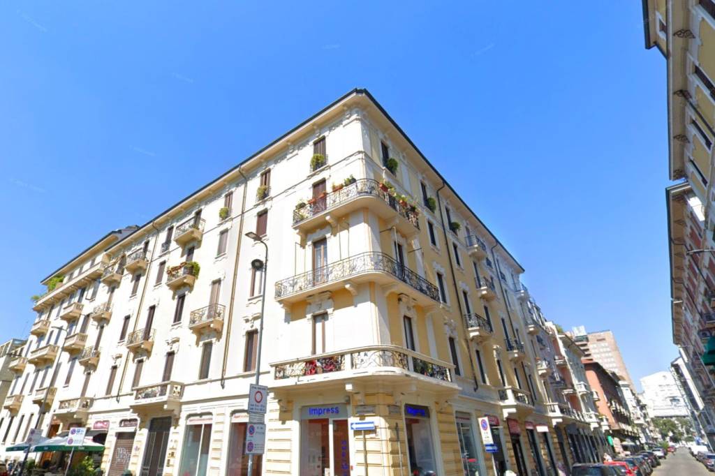 Appartamento in vendita a Milano via Benedetto Marcello, 91