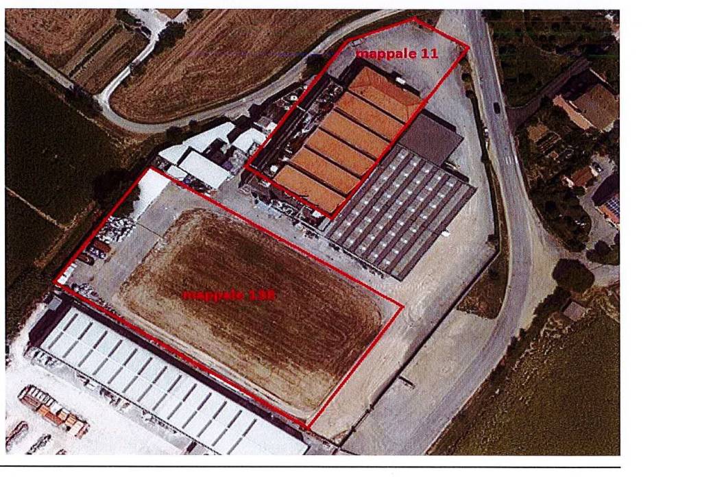 Capannone Industriale in vendita a Loreto via Brecce, 76