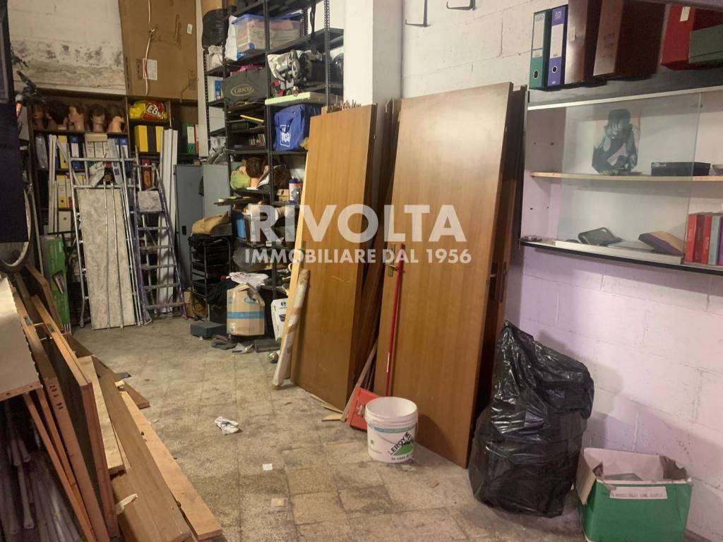 Garage in vendita a Roma via Umberto Moricca, 30