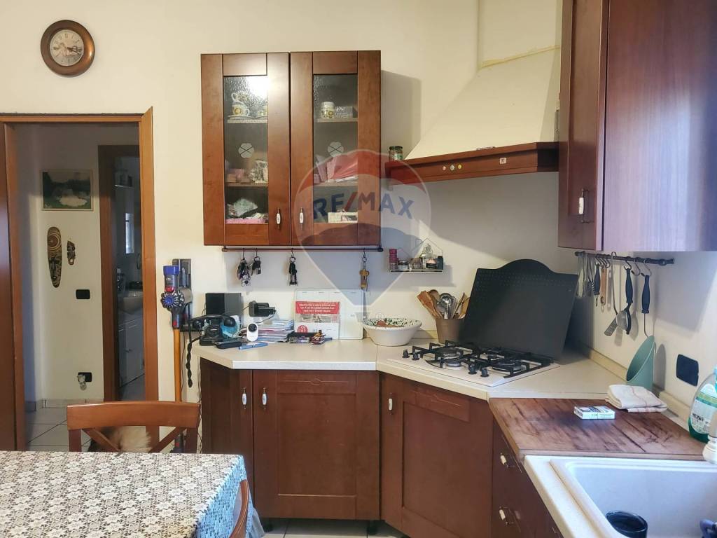 Casa Indipendente in vendita a Pero via Cesare Battisti, 28