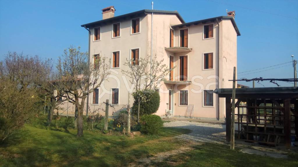 Villa Bifamiliare in vendita a Vicenza strada maddalene, 1