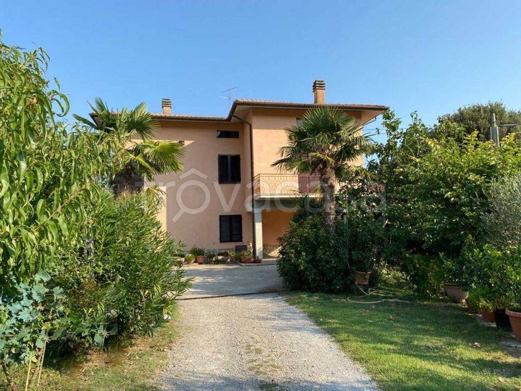Villa in vendita a Panicale via Roma, 5