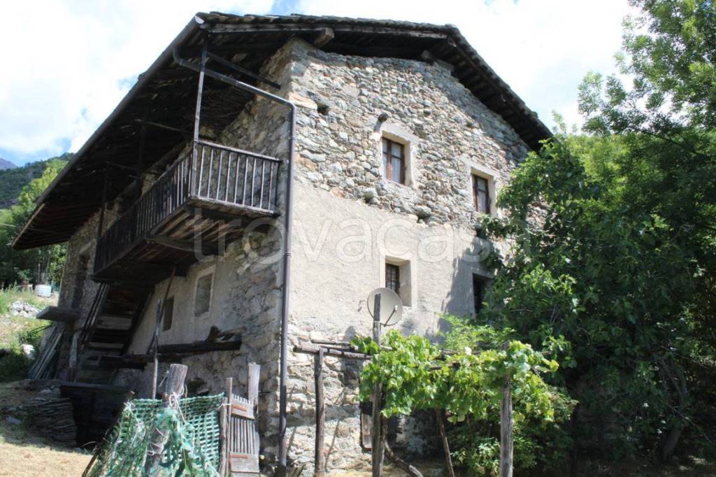 Casa Indipendente in vendita a Quart villaggio Epraz, 18