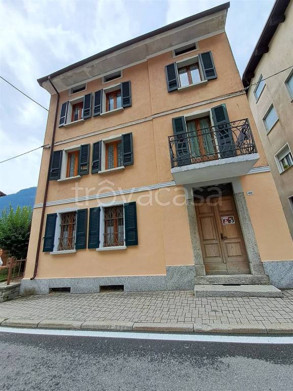Casa Indipendente in vendita a Campodolcino via Prestone, 46