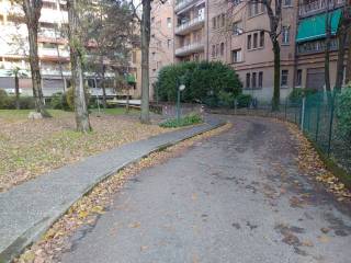 Garage in vendita a bologna via cesare boldrini