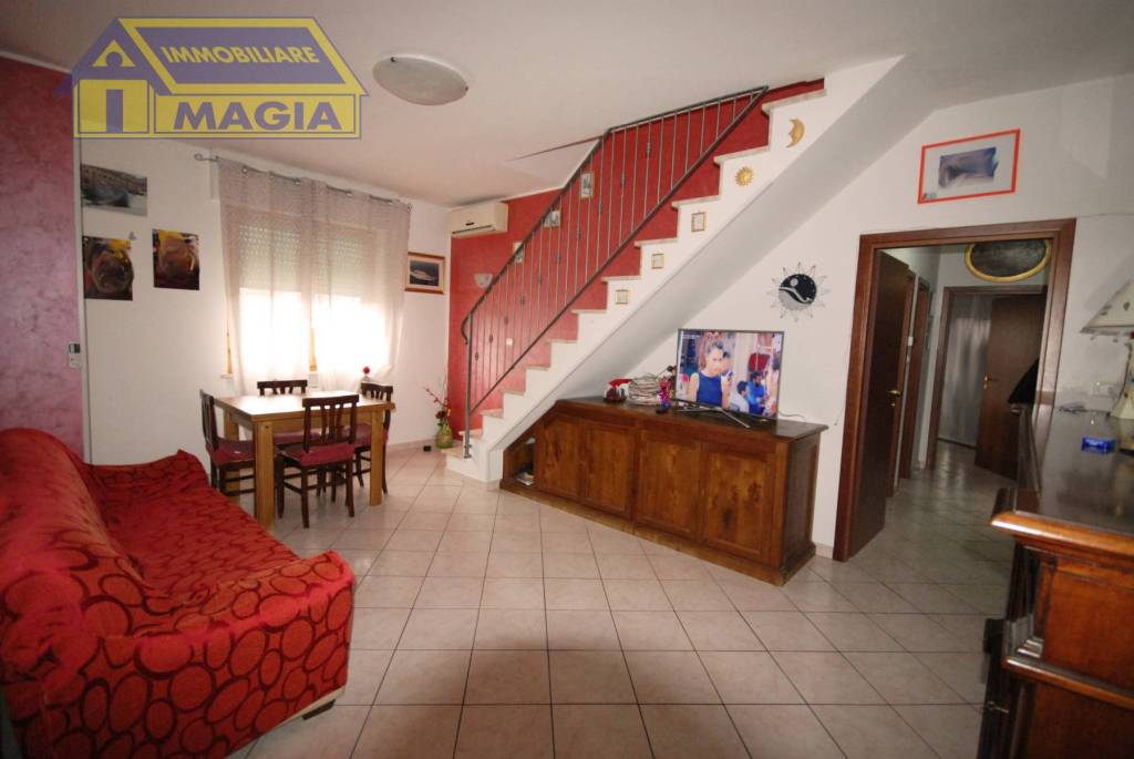 Appartamento in vendita a Maltignano via Lombardia, 1
