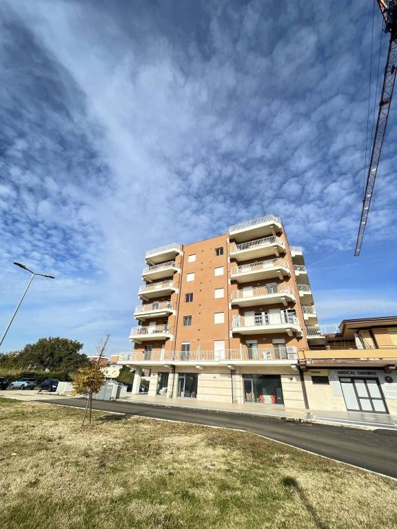 Appartamento in vendita a Frosinone via Cesare Terranova