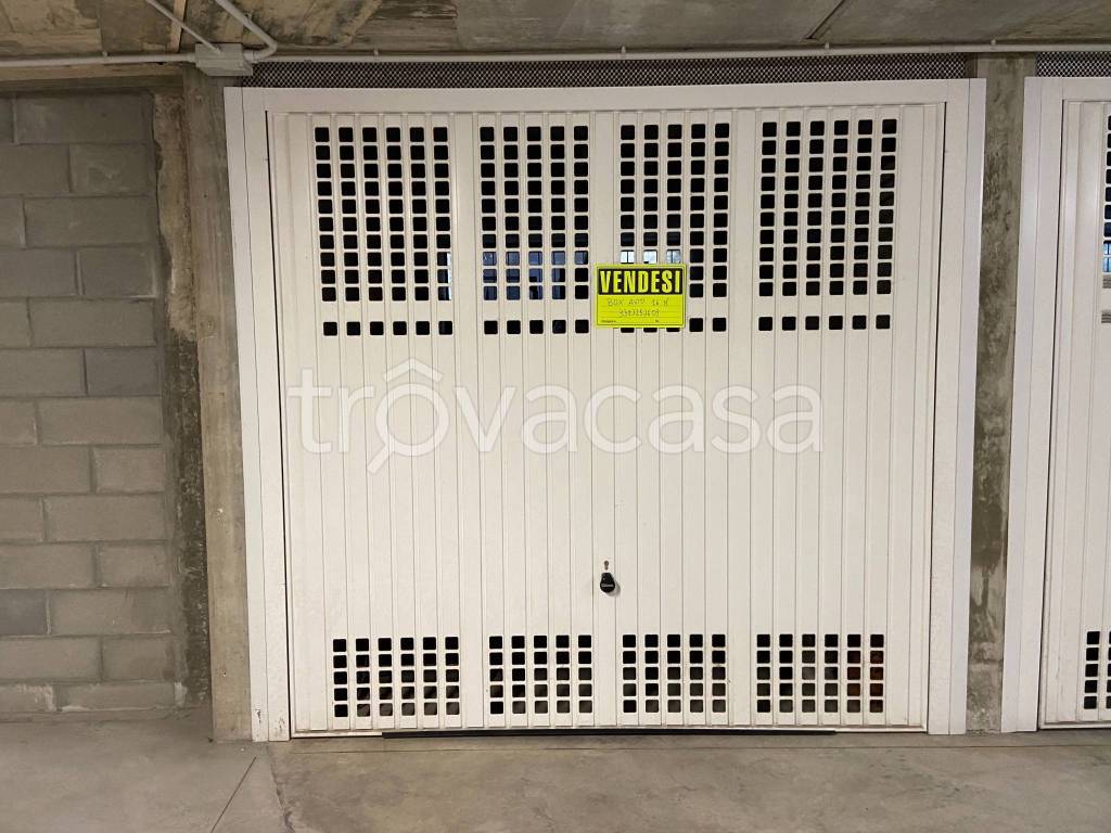 Garage in vendita a Rivalta di Torino via Nilde Iotti
