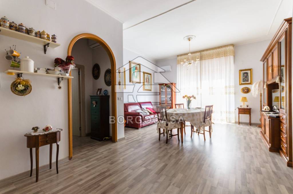 Appartamento in vendita a Manfredonia via Don Luigi Sturzo, 34