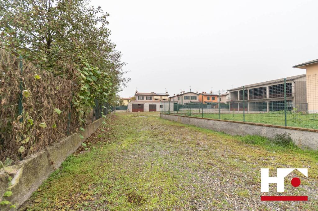 Casa Indipendente in vendita a Castel Mella via Cortivazzo, 43