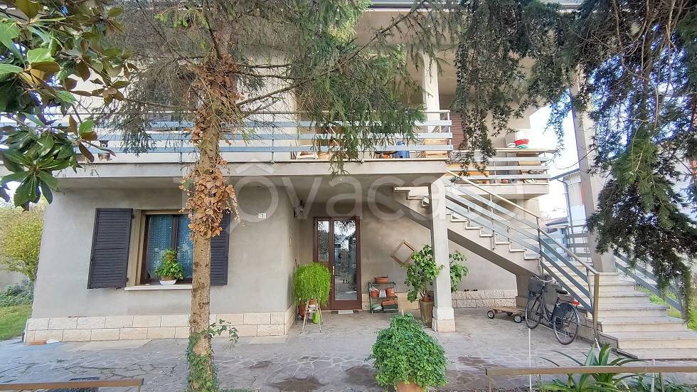 Villa Bifamiliare in vendita a Legnago via Valverde