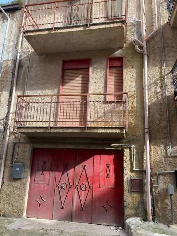 Appartamento in in vendita da privato a Baucina via Dottor Greco, 67