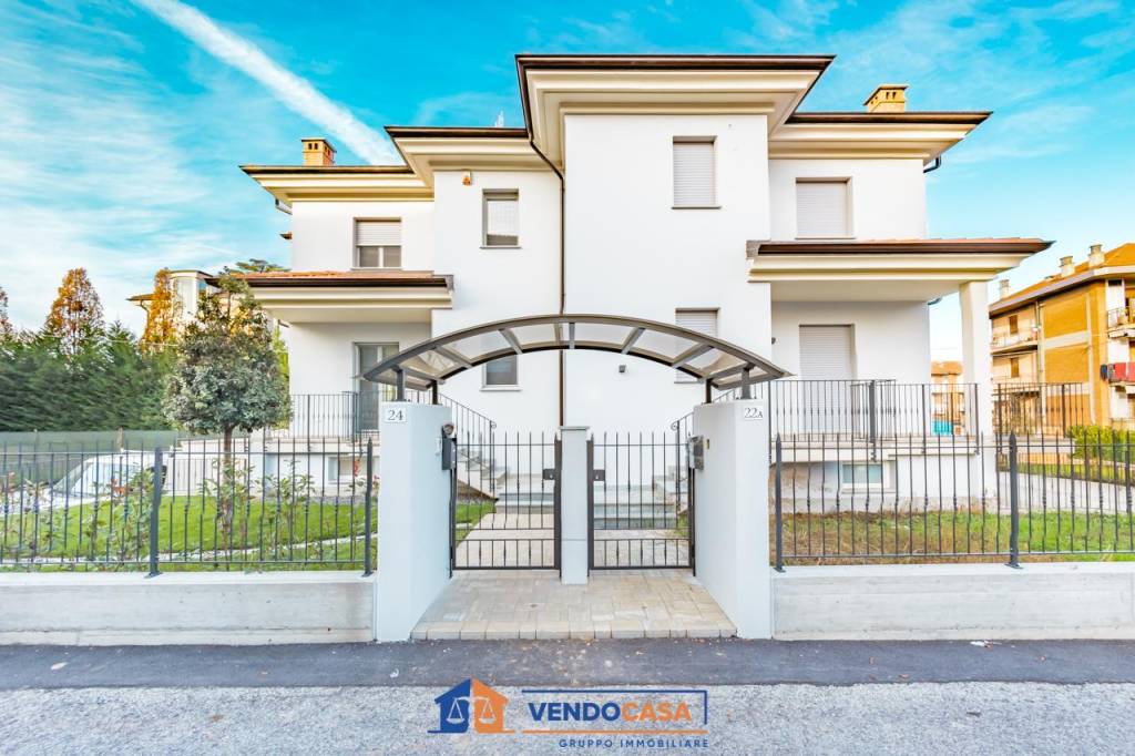 Villa a Schiera in vendita a Mondovì via san bernardo, 24
