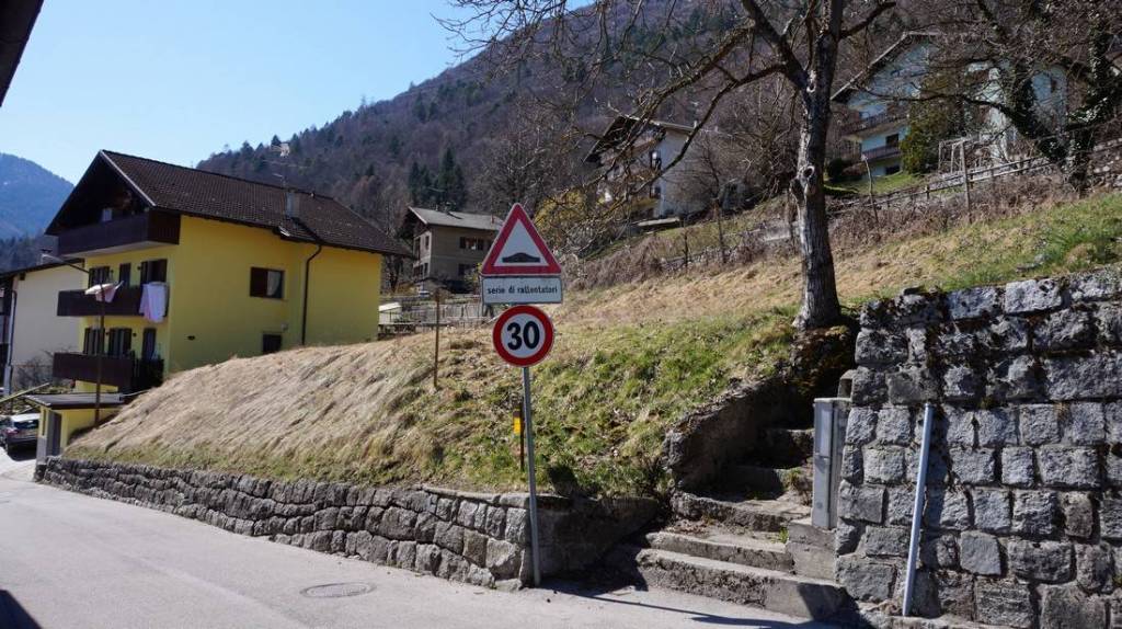 Terreno Residenziale in vendita a Tione di Trento via dei Monti